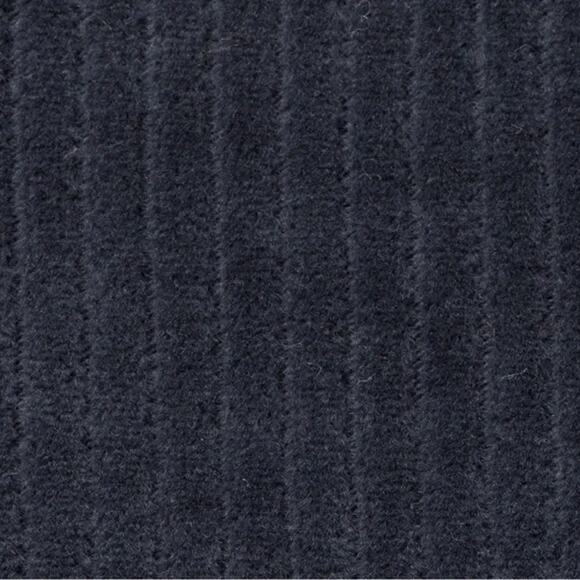 NWT Lululemon Cable Knit Pom Beanie Black Nylon Blend – One Size - Picture 2 of 7